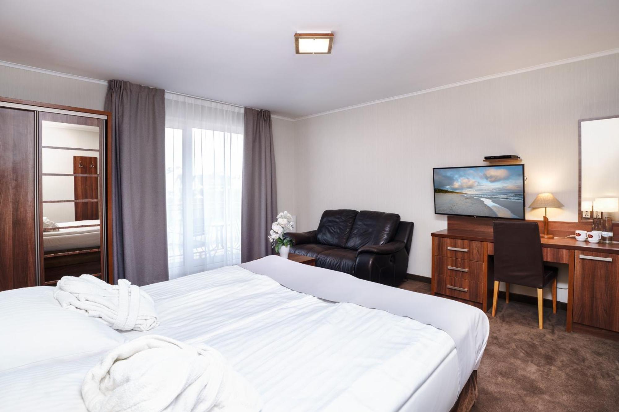 Hotel Spa Activia Jastrzębia Góra Eksteriør billede