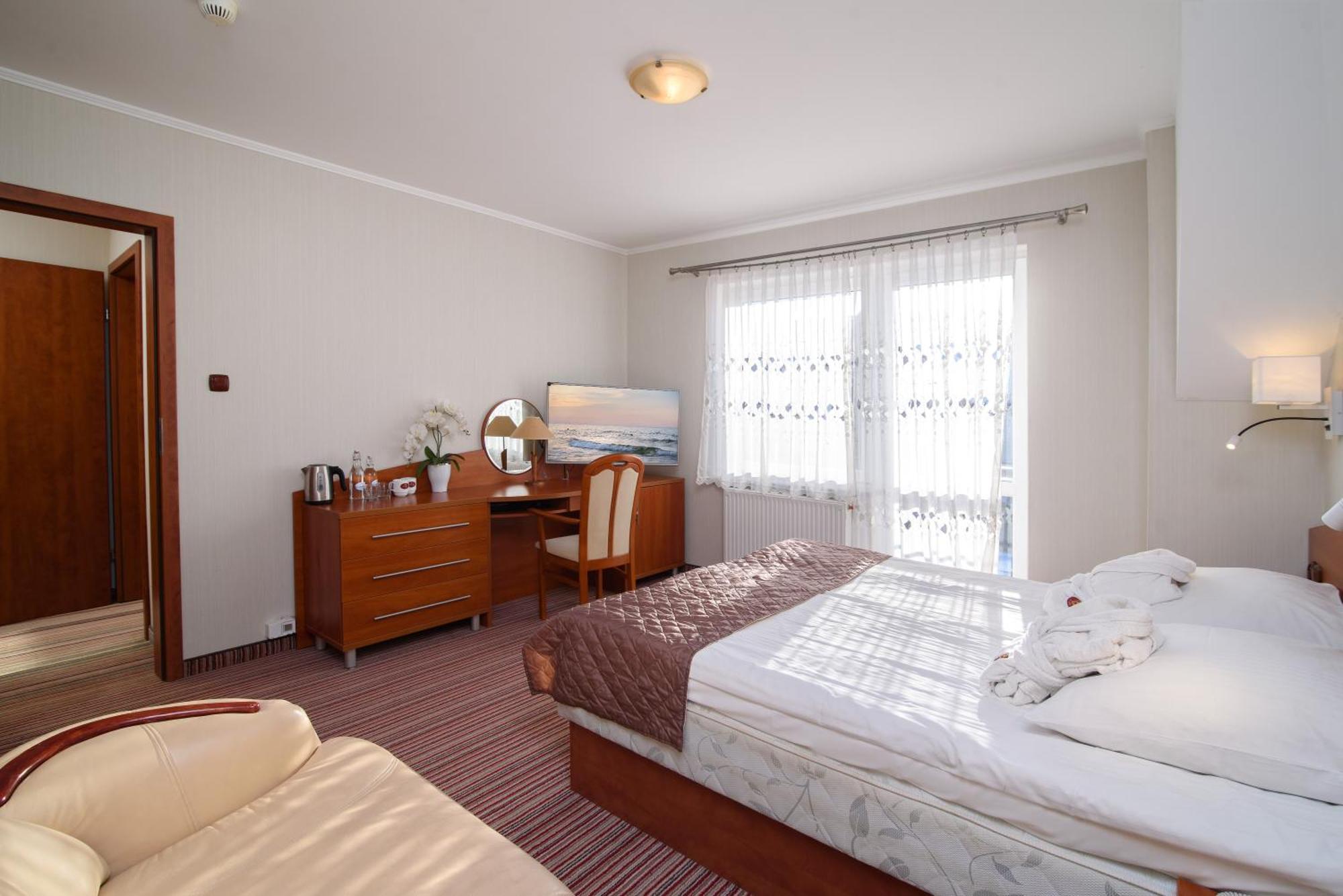 Hotel Spa Activia Jastrzębia Góra Eksteriør billede