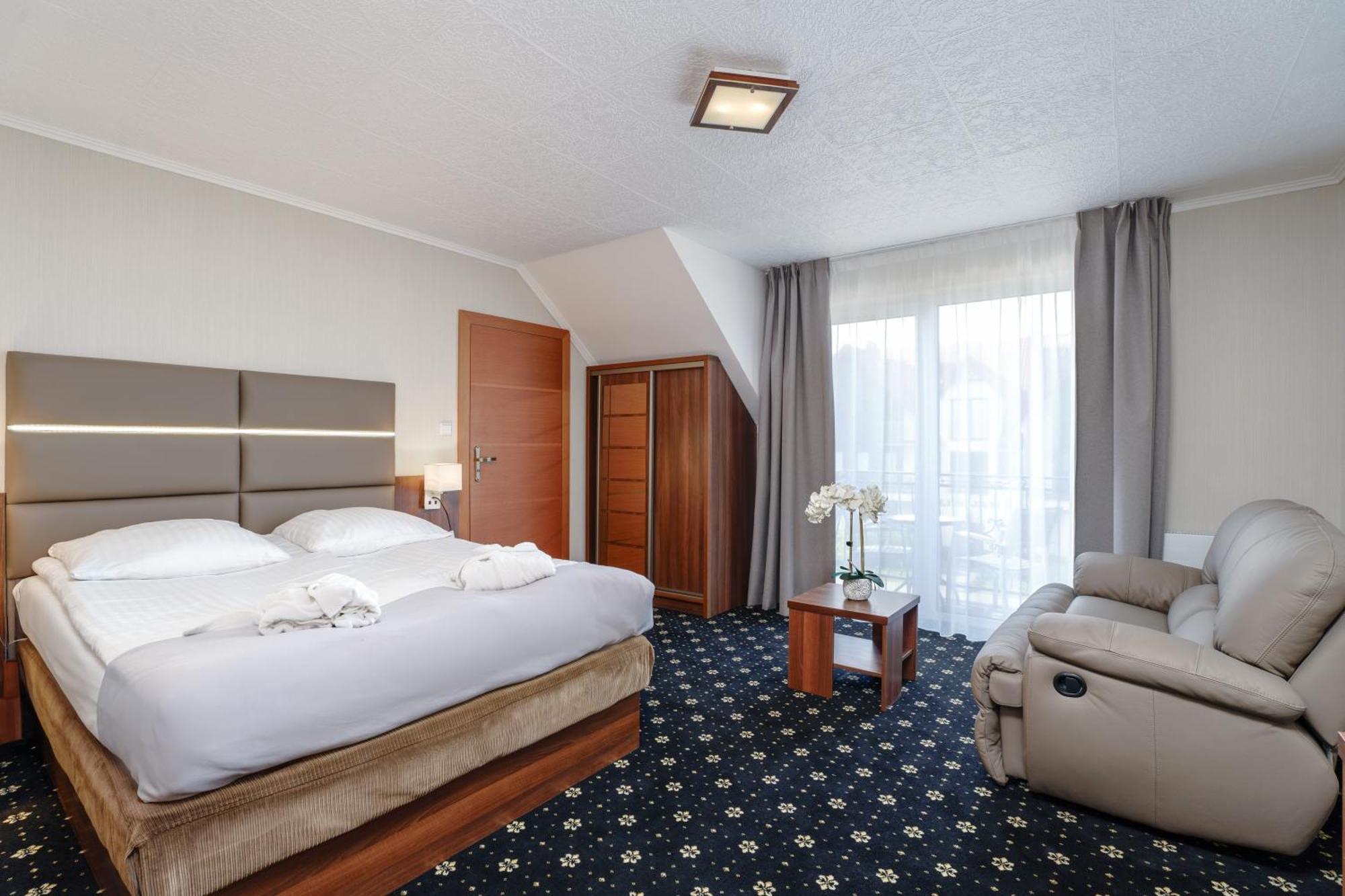 Hotel Spa Activia Jastrzębia Góra Eksteriør billede